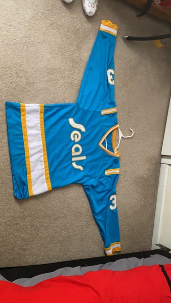 California golden seals jersey size small / medium