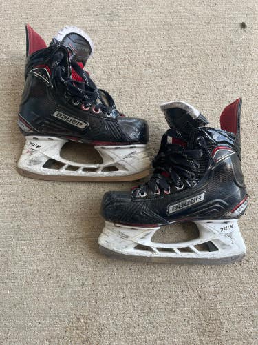 Junior Used Bauer Vapor XVelocity Hockey Skates D&R (Regular) 1.0