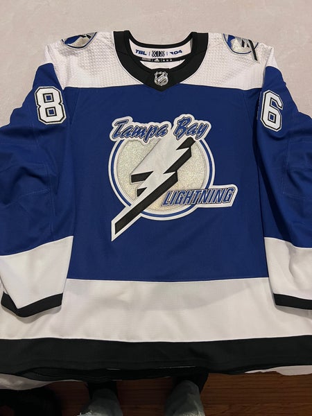 kucherov reverse retro