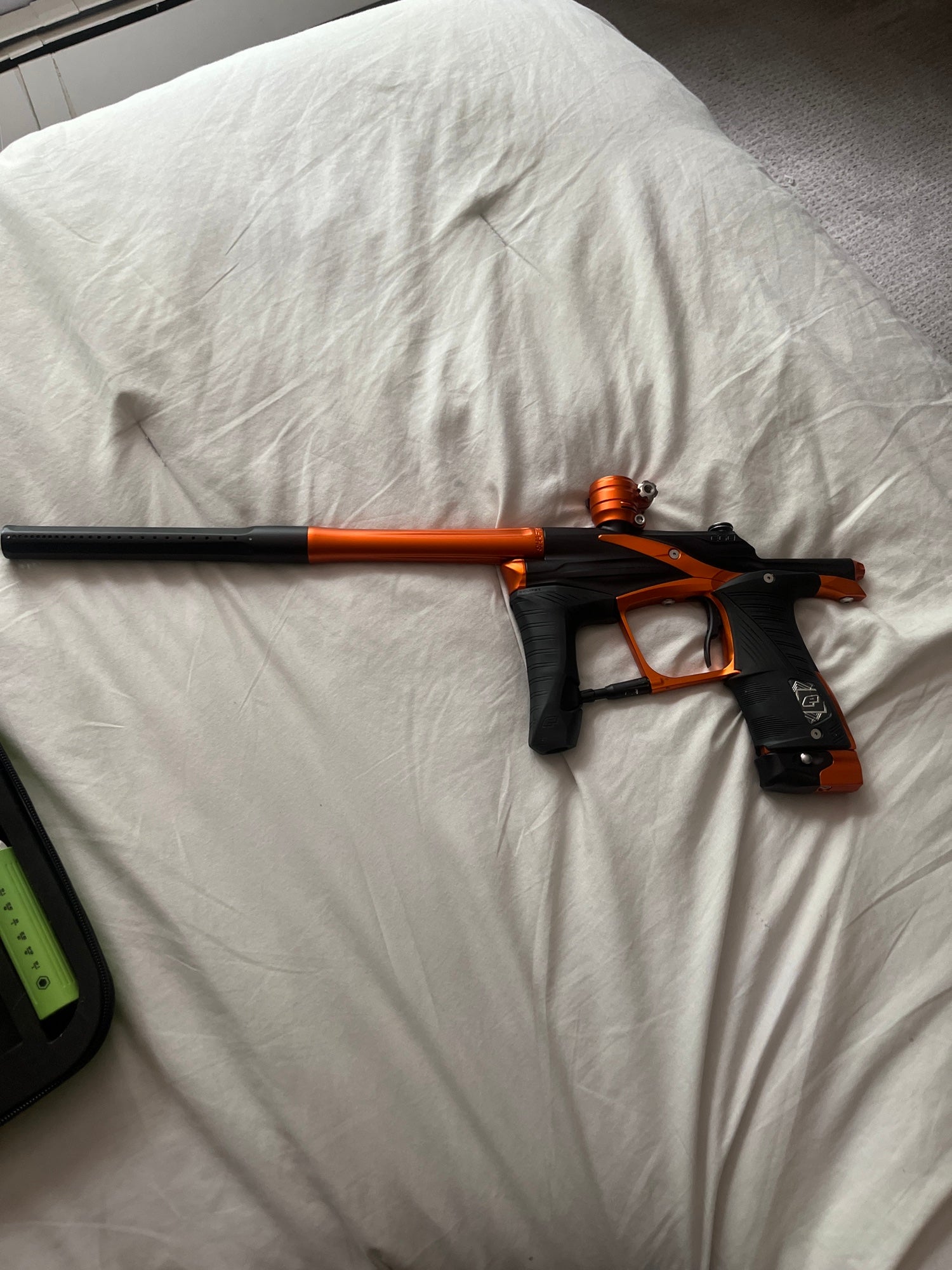 Planet Eclipse Ego LV1 Paintball Gun Black / Orange