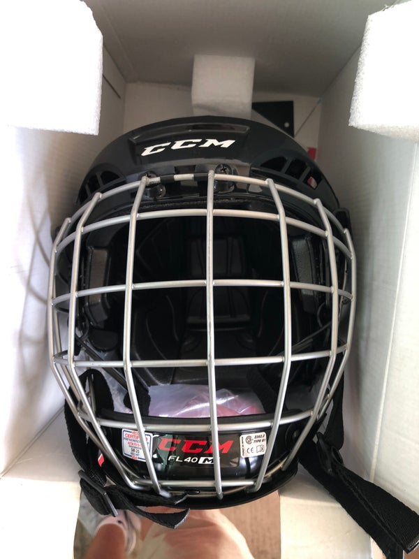 New Small CCM Tacks 710 Helmet