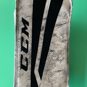 Used CCM Yflex Regular Goalie Gloves & Blockers
