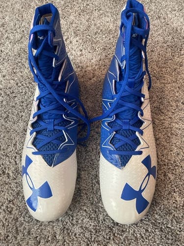 New Men's Size 13.5 Molded Cleats Under Armour High Top - UA Team Highlight MC -White/Blue/Purple