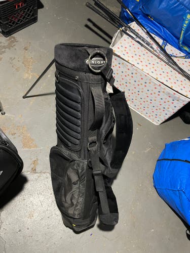 Knight Golf Bag