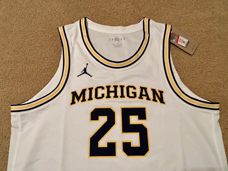 Michigan Wolverines Jordan Brand Limited Basketball Jersey #25 White -  Medium