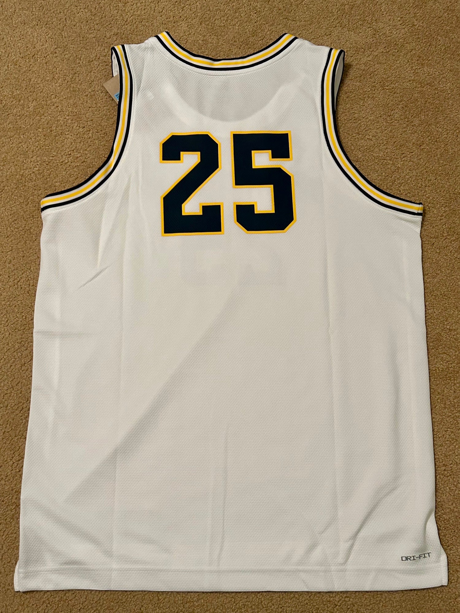 Lids #25 Michigan Wolverines Jordan Brand Limited Basketball