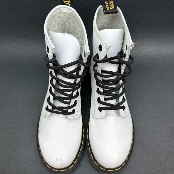 Doc Martens Boots Womens Size 6 Combat White Patent Leather  display picture 1