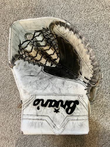 Used Regular Brian's Alite Junior Glove