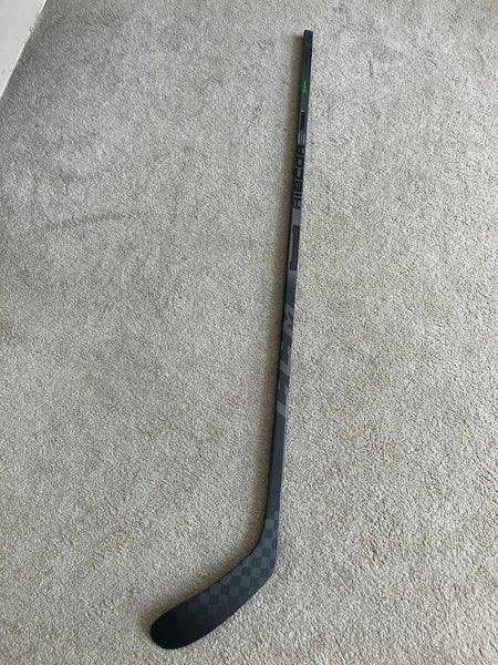 Senior Left Hand P28 Ribcor Trigger 6 Hockey Stick