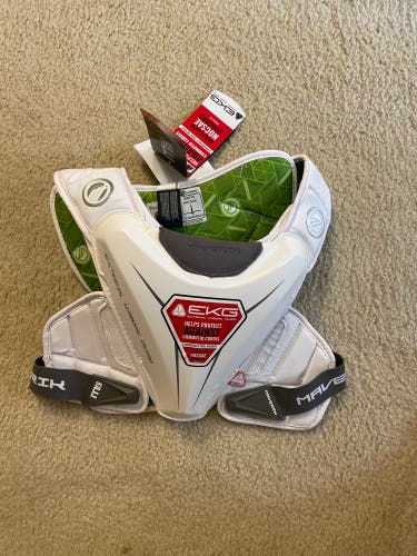 New Medium Maverik M5 Shoulder Pads