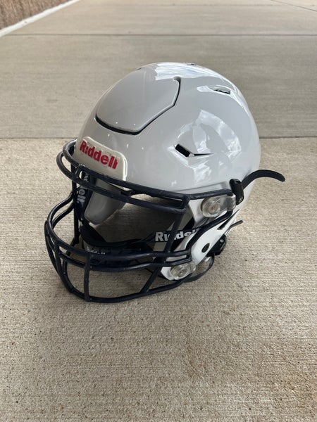 Used Medium Riddell SpeedFlex Helmet