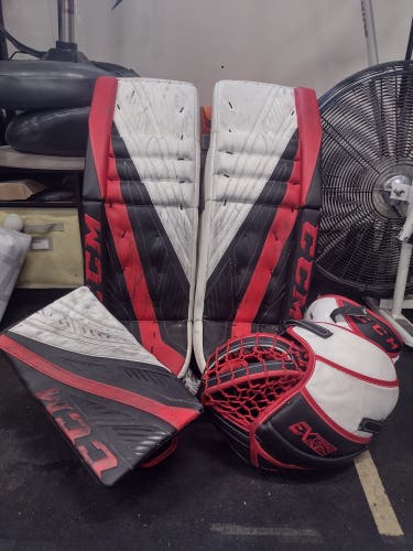 Used 33" + 1.5 Regular CCM Extreme Flex 4 Goalie Full Set (White/Red/Black)