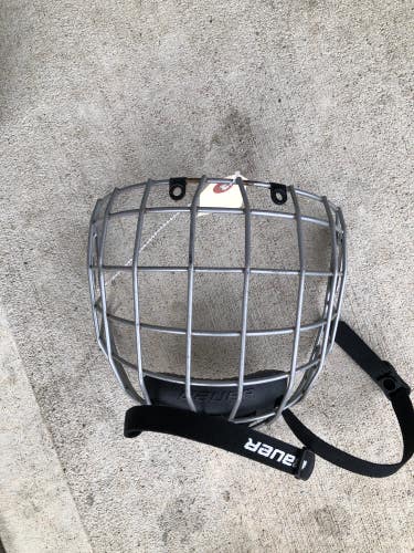 Used Small Bauer True Vision Cage