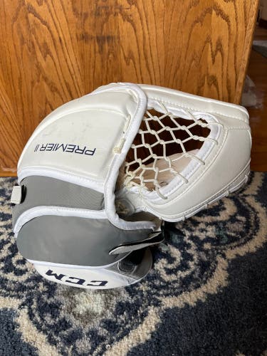 CCM Premier II Glove (Hellebuyck Pro Return)