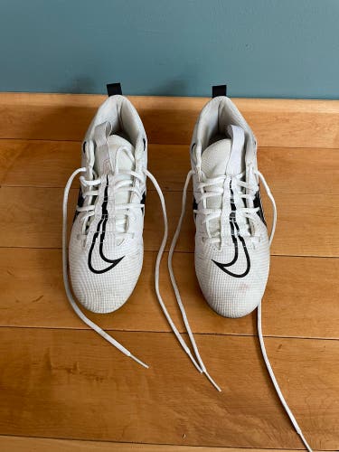 Used Size 8.5 Mid Top ALPHA