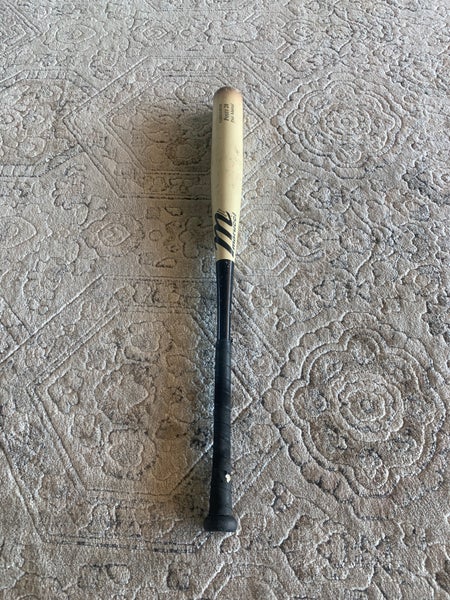 Louisville Slugger MLB Prime Buster Posey Wood Bats