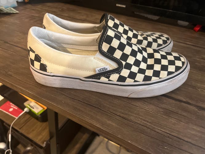 Checkerboard Vans Size 7.5