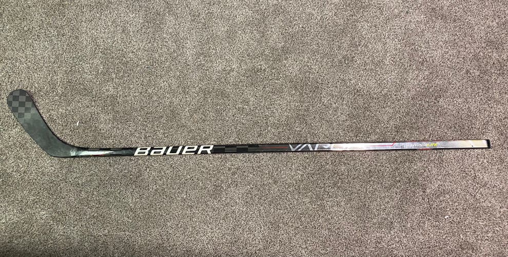 Senior Right Handed P92 Vapor Hyperlite Hockey Stick