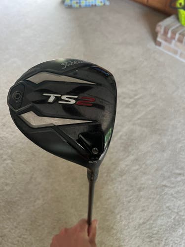 Used Men's Titleist Right Handed TS2 Driver Stiff Flex 10 Loft