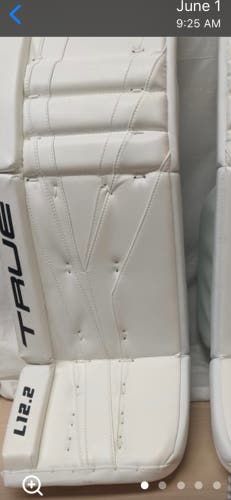 New 35" +2  True Pro Stock L12.2 Goalie Leg Pads