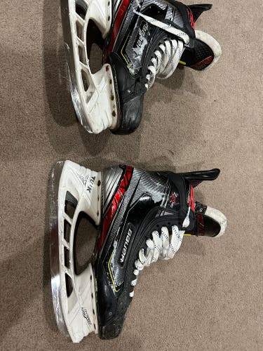 Used Bauer Regular Width Size 9 Vapor 2X Pro Hockey Skates