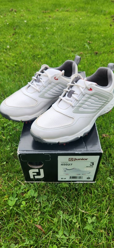 Footjoy junior golf shoes size 3.0