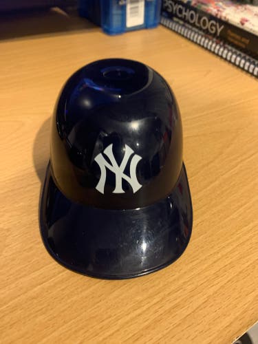 Yankees Souvenir Helmet