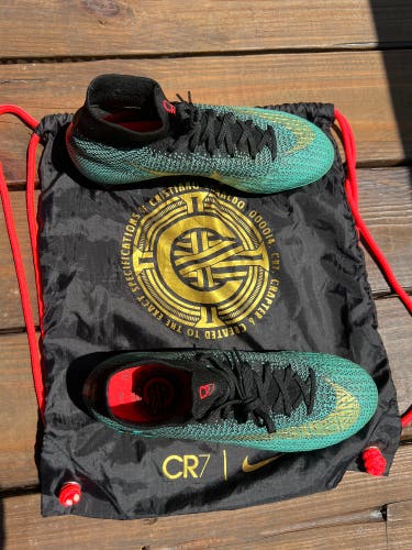 Nike Mercurial CR7 Chapter 6 “Born Leader”