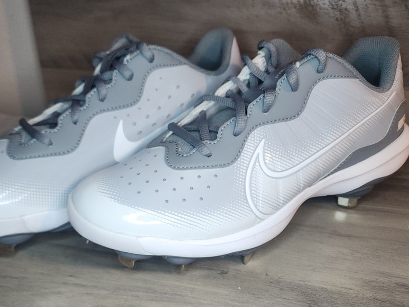 Nike Adult Force Zoom Trout 8 Pro Low Metal Cleats