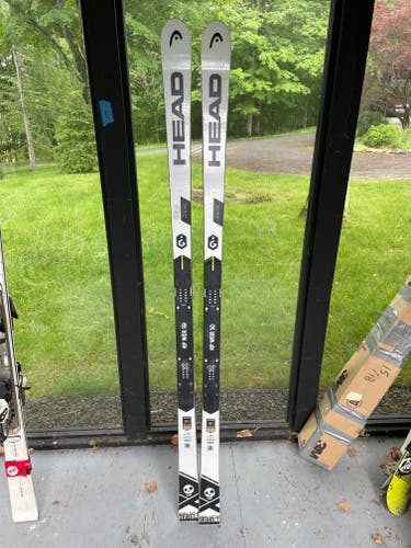 2 Pairs of Head 181cm 25m radius GS Skis