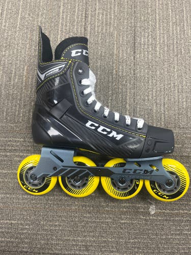 CCM Regular Width Size 4 RH9350 Inline Skates