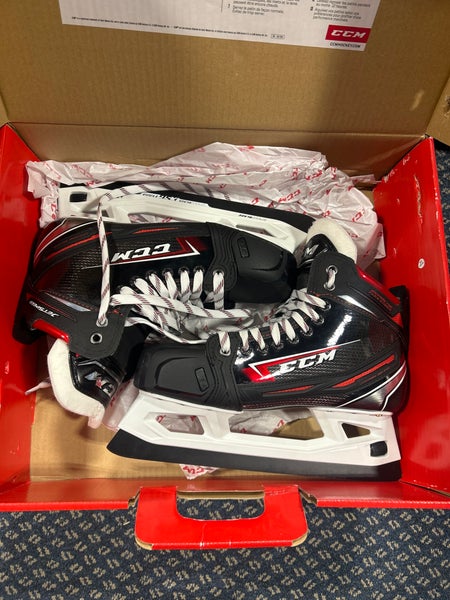 New CCM Regular Width  Size 7 JetSpeed FT2 Goalie Hockey Skates