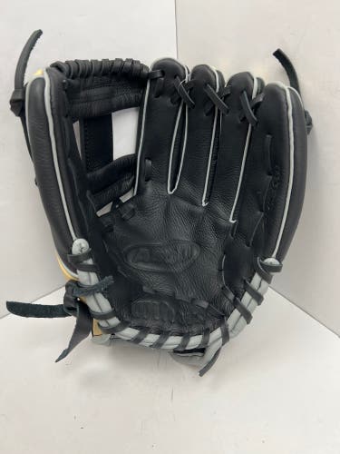 Wilson A500 11.5” Right Hand Throw Baseball Glove