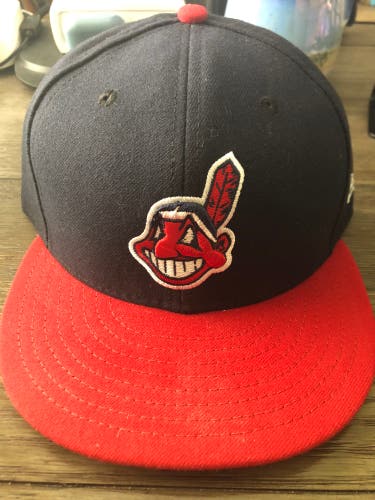 New Era Cleveland Indians Fitted Hat 7 1/2 with Chief Wahoo