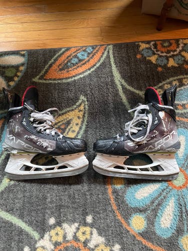 BAUER VAPOR HYPERLITE SKATES size 7.5 fit 1