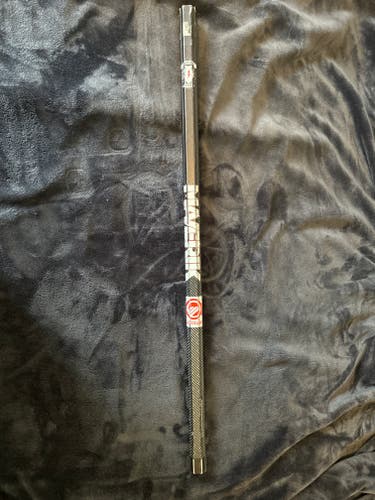Maverik wonder boy lacrosse shaft