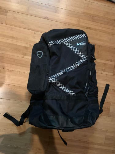 New Nike Lacrosse Bag