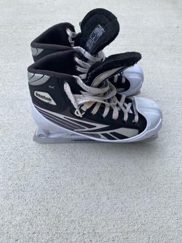 Reebok 4K Hockey Goalie Skates Size 4