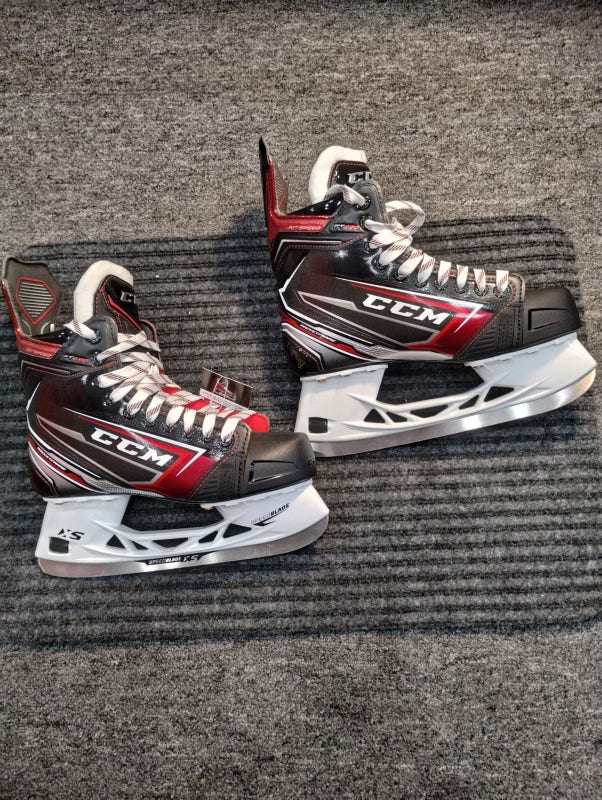 Senior New CCM JetSpeed FT480 Hockey Skates Regular Width Size 6