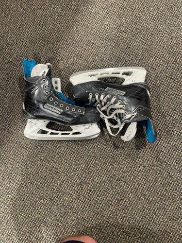 Senior Used Bauer Tuuk Lightspeed Edge Hockey Skates Regular Width Size 8.5