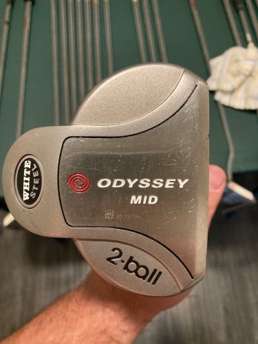 Odyssey White Steel 2-Ball Mid Putter 35”