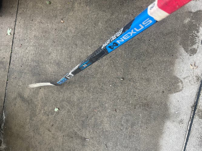 Bauer nexus hockey stick