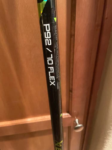 Senior Right Handed P92  Ag5nt Hockey Stick