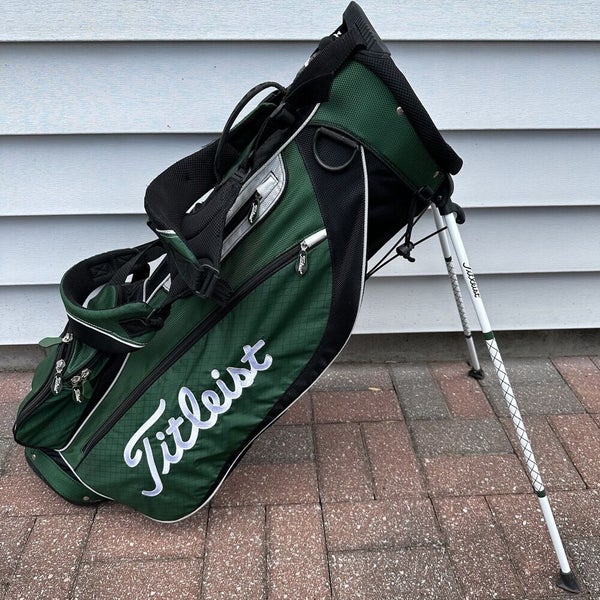 Titleist Green Carry Stand Golf Bag Dual Straps Rain Cover Green White Black