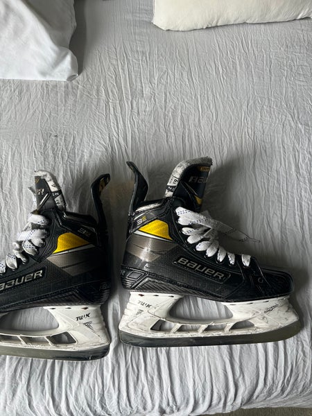 Used Bauer Size 6.5 Supreme 3S Pro Hockey Skates