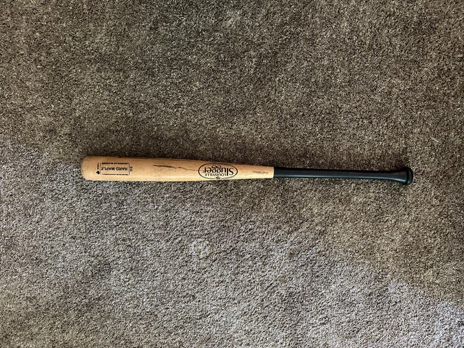 Used Wood (-3) 31 oz 34" Bat