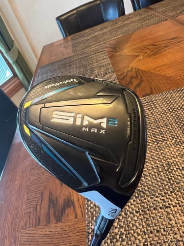 TaylorMade SIM 2 Max Fairway Wood