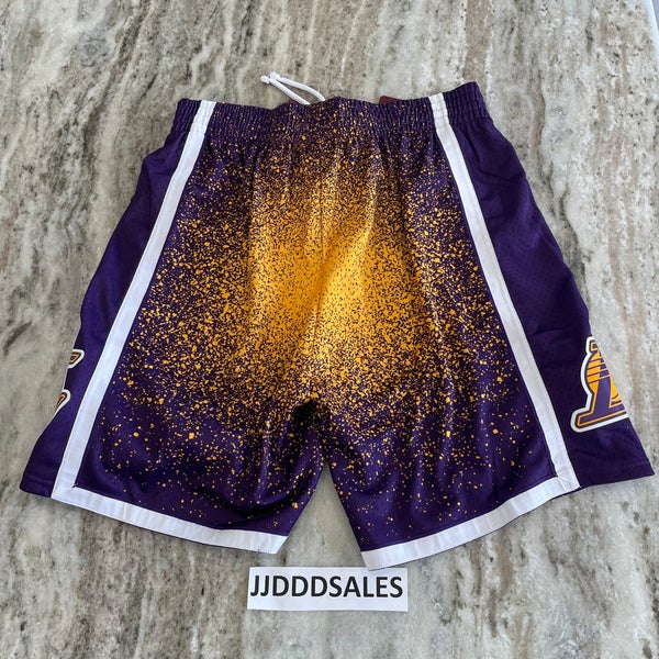 Men's Mitchell & Ness Authentic Lakers Shorts L