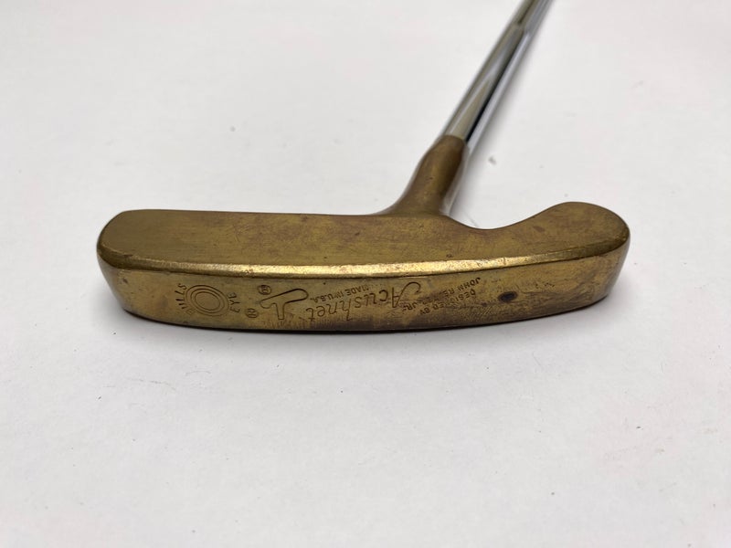 Acushnet Bulls Eye Putter 35" Mens RH