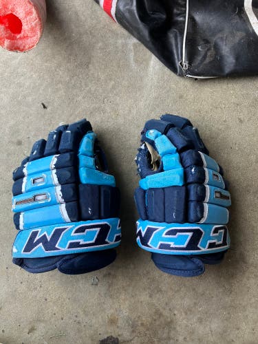 Used CCM 14" Gloves